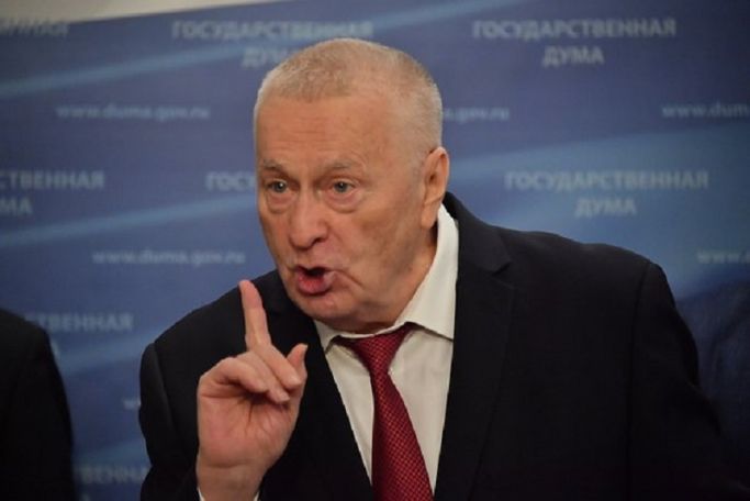 Пиджак покойного лидера ЛДПР Жириновского выставили на аукцион за 200 тыс. рублей