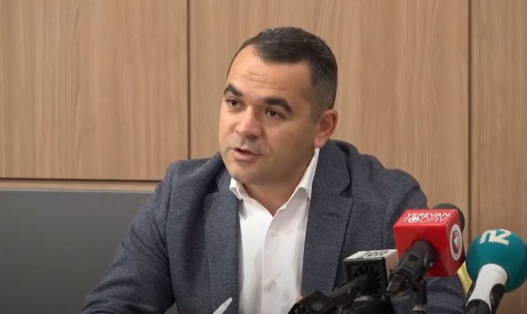 Փորձում են Գրիգորի Խաչատուրովին որքան հնարավոր է երկար պահել կալանքի տակ. Հակոբ Ենոքյան