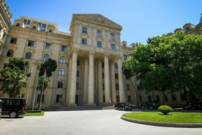 Ադրբեջանի ԱԳՆ-ն Հայաստանին հրավիրել է հանդիպել սահմանին