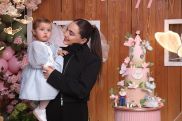 Ովքեր են ներկա եղել Սոնա Ռուբենյանի դստեր տարեդարձին