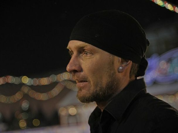Роман Костомаров рассказал о шоке после комы и своих мыслях «покинуть этот мир»
