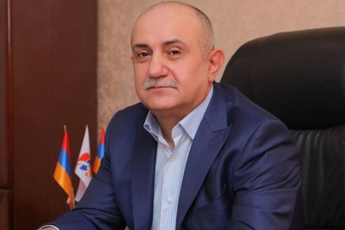 Նրանց գործունեությունը Արցախի պետությունը վրաններում խողխողելու դասագրքային օրինակ է դառնալու. Սամվել Բաբայան