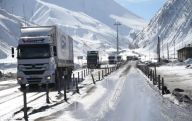 Ситуация на КПП «Верхний Ларс»: дорога из Грузии в РФ закрылась для большегрузов