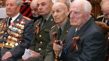 Վետերաններն ու ծանր օրեր ապրող պետությունը. «Ի՞նչ ասեմ,  շնորհավոր Հաղթանակիդ տոնը, բալես»....