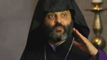 Եպիսկոպոսի խորհուրդն ավետարանական համայնքապետին. «Լավ կլիներ` զբաղվեր սիրիահայության խնդիրներով»