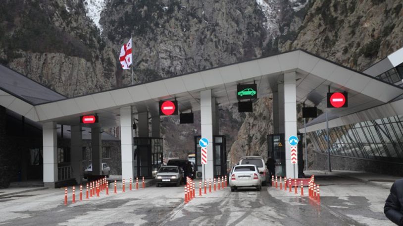 Stepantsminda-Larsi highway open to all vehicles