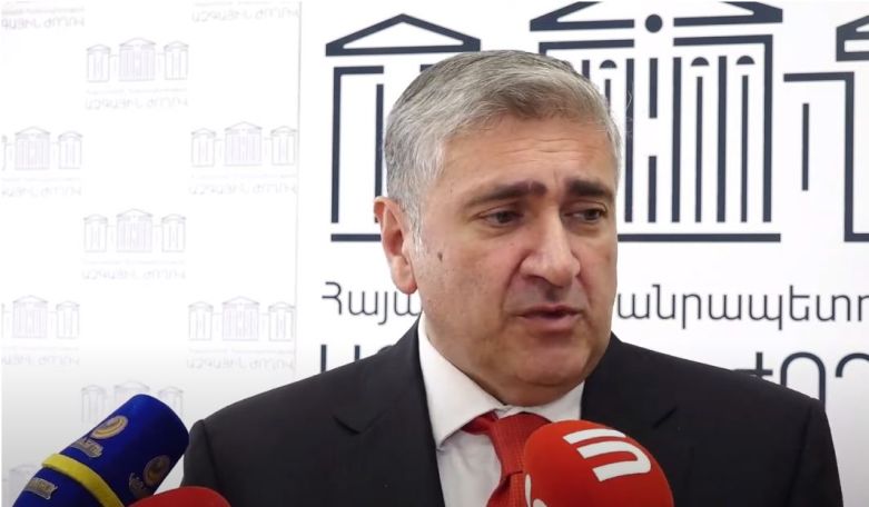 Արայիկ Հարությունյանը Ադրբեջանի բանտում է, քանի որ ավելին գիտի, քան իշխանությունը կցանկանար լսել. Խաչատրյան