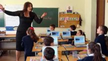 Վրաստանում բարձրացնում են բոլոր ուսուցիչների աշխատավարձերը