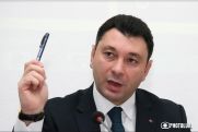 Շուտով մեր հասարակությունը կքաղի ձեր էշության արդյունքները.Շարմազանովը՝ ՀՀ իշխանություններին