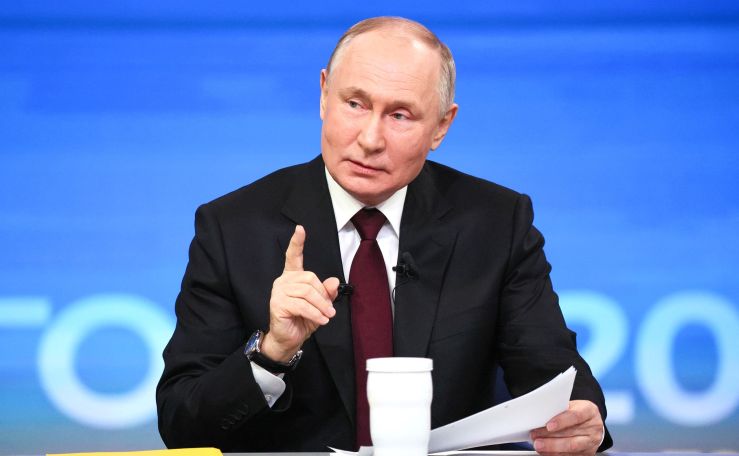 Путин: Недавно спрашивал у министра сельского хозяйства, как у него с яйцами