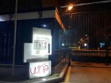 Баннеры с надписями «Позор» и TRT 1 – на воротах Общественного телевидения Армении