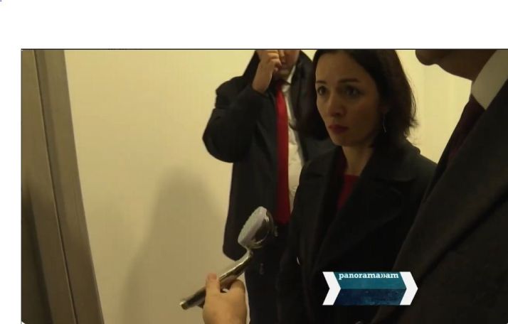 Փաշինյանը քանդեց ցնցուղն ու տվեց Անդրեասյանի ձեռքը