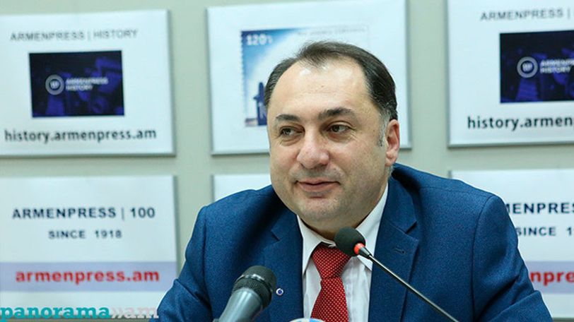 Կառավարությունը մեկ հարվածով 800 գիտնականների կտրեց հավելավճարներից. Ատոմ Մխիթարյան