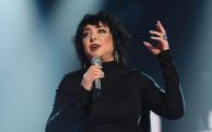 В Омске отменили концерт оскандалившейся на «голой» вечеринке Ивлеевой певицы Лолиты