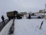 В Армении спасатели вызволили из снежного плена 137 транспортных средств