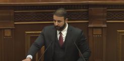 Armenian parliament OKs bill on draft dodgers