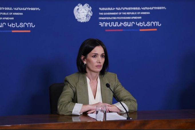 Ամեն ամիս որոշելու ենք տվյալ ամսվա լավագույն տնօրենին, փոխտնօրենին, ուսուցչին…Ժաննա Անդրեասյան