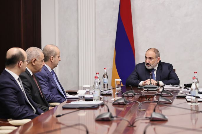 Փաշինյանն այցելել է ԱԱԾ