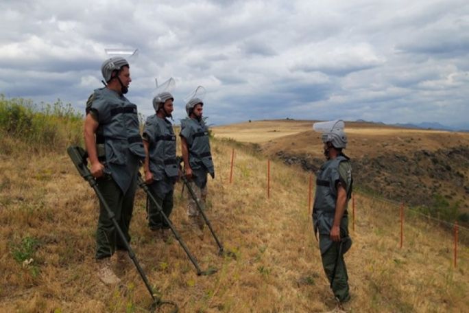 Yerevan slams Baku's 'ironic' response to minefield maps initiative