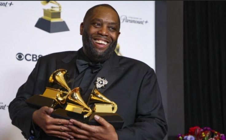 Завоевавшего три награды Grammy рэпера Киллера Майка полиция вывела в наручниках сразу после их получения