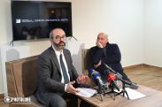 Армен Элбакян: Времена сложные, но театр – маленькая модель этого мира, он должен продолжать работу