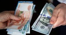 Փոխանակման կետերում դոլարն ու եվրոն թանկացել են, ռուբլին՝ էժանացել