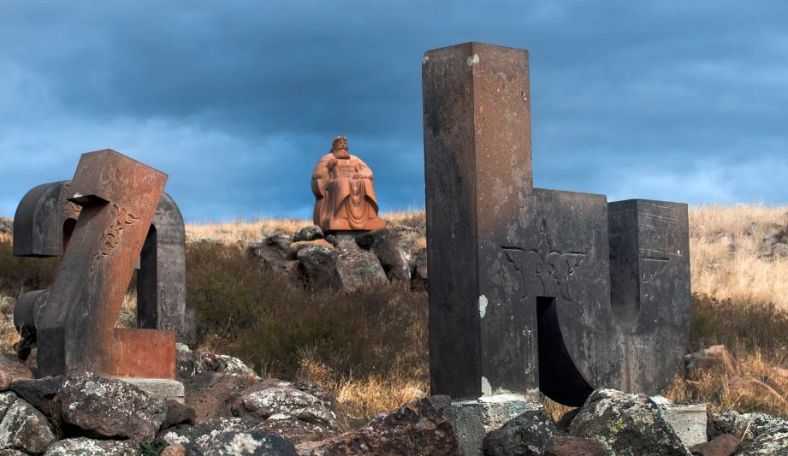 BBC Travel: Как 1600-летний алфавит сформировал армянскую идентичность