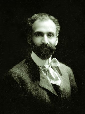 Հովհաննես Թումանյանը սուրբ մասունք է, նրա հետ կապված ամեն ինչ պետք է չափազանց խնամքով ու զգույշ արվի. Թանգարանի տնօրեն