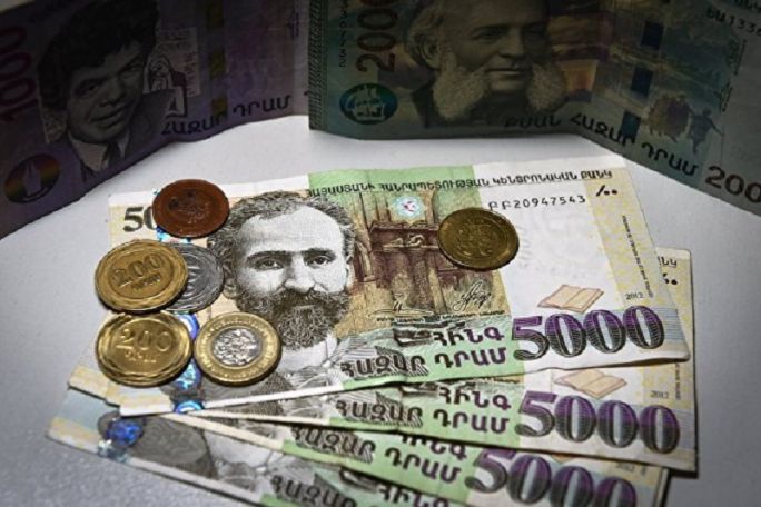 Инфляция в ЕАЭС в январе составила 0,8%, в Армении цены снизились на 0,9%