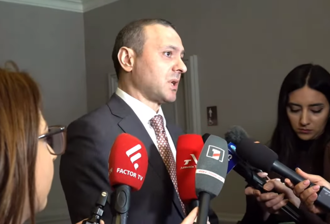 Армен Григорян: Ереван получил от Баку очередной пакет предложений по проекту мирного договора