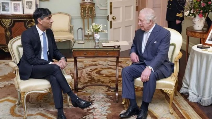 King Charles seen at work for first time since cancer diagnosis