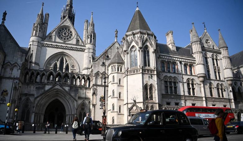 UK court freezes Azerbaijani lawmaker's £39m properties