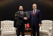 Միրզոյանն ու Հաքան Ֆիդան քննարկել են Հայաստանի և Թուրքիայի միջև հարաբերությունների կարգավորման գործընթացը