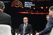Երևանի և Բաքվի միջև խաղաղության գործընթացի հասնելու համար անձնական  հանդիպումները կարևոր են. Բայրամով