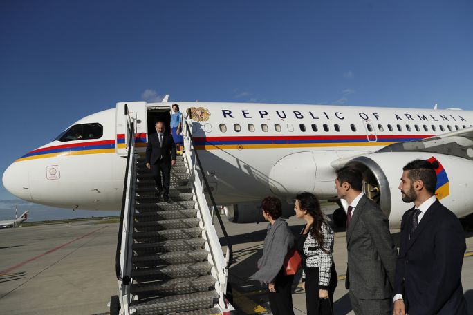 Pashinyan starts official visit to Egypt