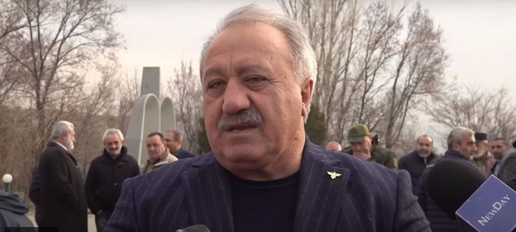 Ռուսները չե՞ն կարողանում Արցախի երեք նախագահներին հետ բերել. Սասուն Միքայելյան