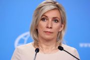 Мария Захарова поздравила женщин с 8 Марта песней