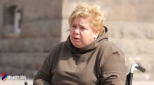 В 23 года Шушаник отправилась на войну, лишилась обеих ног, но решила вновь стать матерью