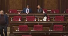 Armenian parliament starts plenary session
