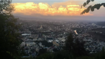 Վրաստանի ընդդիմությունը հայտարարել է, որ գործազրկության պատճառով 800 հազար քաղաքացի լքել է երկիրը