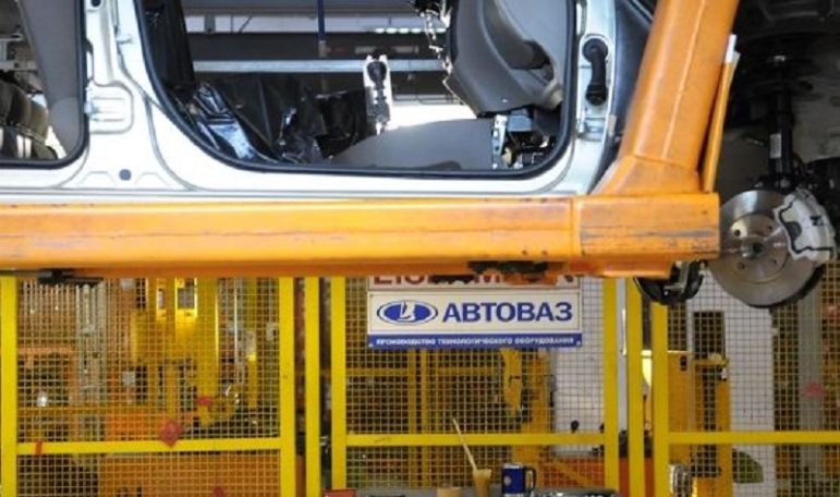 АвтоВАЗ начал производство Lada Granta в Азербайджане