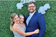 Conjoined twin Abby Hensel marries US army veteran