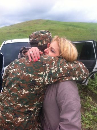 Որդեկորույս մայր. Ապրիլյան քառօրյա... այնքան հանգիստ ու հպարտ ճանապարհեցի