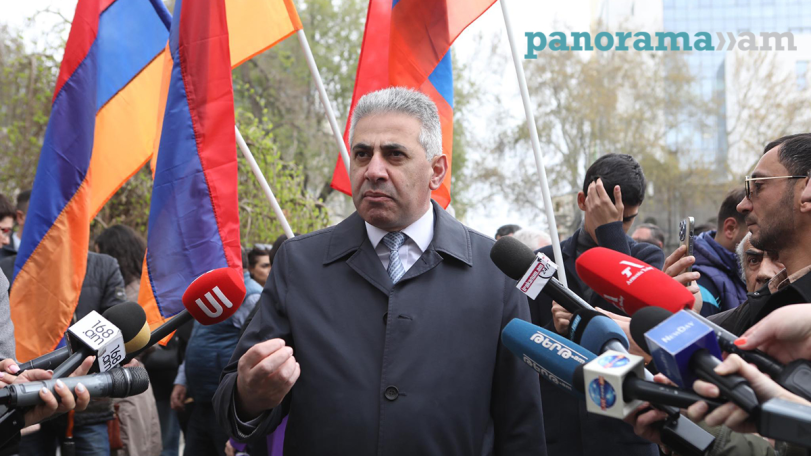 Ալեն Սիմոնյանը քաղաքացու վրա թքել է, մնացել է անպատիժ, իսկ բանտերը լցված են քաղբանտարկյալներով. Էդգար Ղազարյան