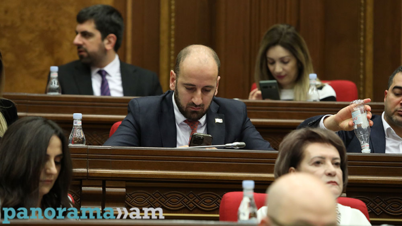Ռուսաստանը չի թողնում մեր կաթնամթերքը գնա իրենց մոտ, բայց իրենց կաթնամթերքը գալիս է Հայաստան. Սիսակ Գաբրիելյան