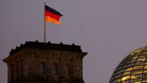 Germany urges its citizens to leave Iran