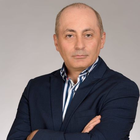 Вардан Гукасян заявил о начале уличной борьбы