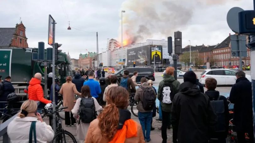 Fire breaks out at Copenhagen's historic stock exchange