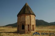 Ադրբեջանի հակագիտական հայտարարությունները՝ Խաչենի իսլամական դամբարանի մասին