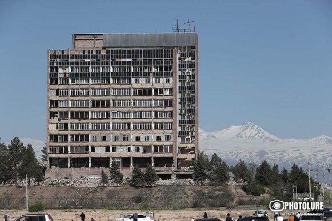 Փառապանծ անցյալով հիմնարկից մնացին միայն իզն ու թոզը